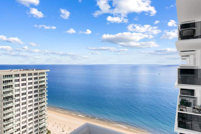 1 bedroom Condominium at 3500 Galt Ocean Drive #2212A, Playa Del Sol Condo, Fort Lauderdale — photo 2