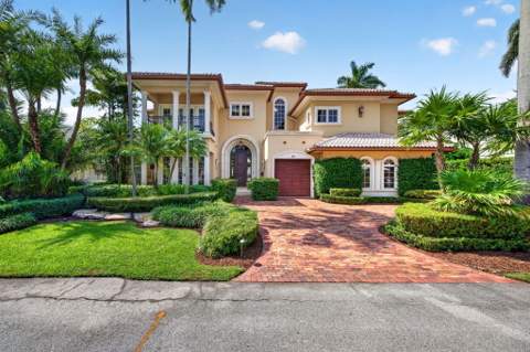 67 Royal Palm Drive, Fort Lauderdale FL - photo 18 of 111