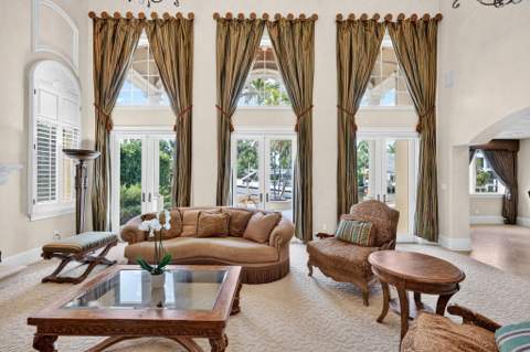 67 Royal Palm Drive, Fort Lauderdale FL - photo 19 of 111