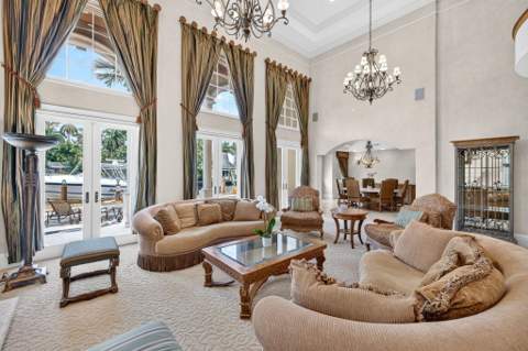 67 Royal Palm Drive, Fort Lauderdale FL - photo 8 of 111