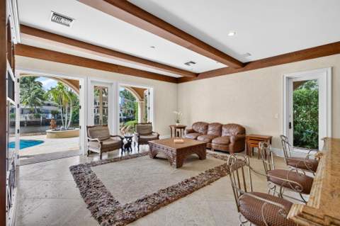 67 Royal Palm Drive, Fort Lauderdale FL - photo 14 of 111