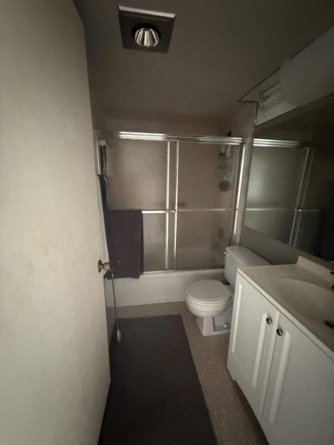 1008 Exeter A, Boca Raton FL - photo 6 of 9