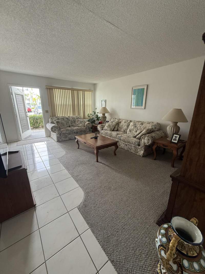 2 bedroom Condominium at 1008 Exeter A, Exeter At Century Village Condo, Boca Raton — photo 4