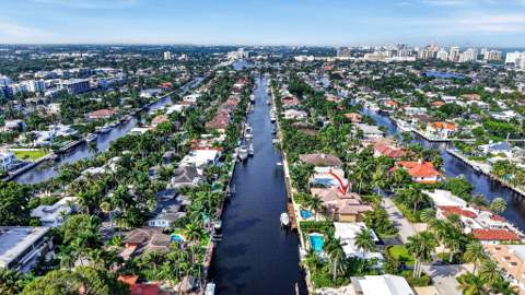 67 Royal Palm Drive, Fort Lauderdale FL - photo 13 of 111