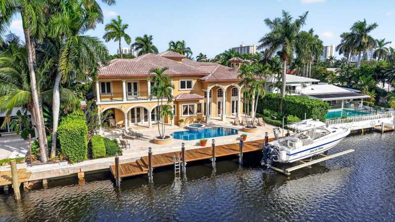 7 bedroom Single Family Residence at 67 Royal Palm Drive, Nurmi Isles Island No 1, Fort Lauderdale — photo 1