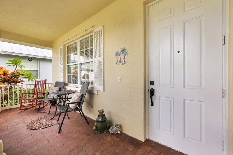 3 bedroom Single Family Residence at 131 NW Berkeley Avenue, Magnolia Lakes At St Lucie West Phase 2, Port St. Lucie — photo 3