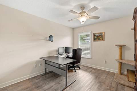 1697 SE Lorraine Street, Port St. Lucie FL - photo 19 of 32