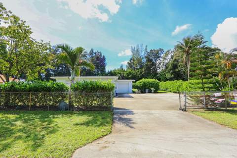 2708 Cherokee Court, West Palm Beach FL - photo 16 of 17