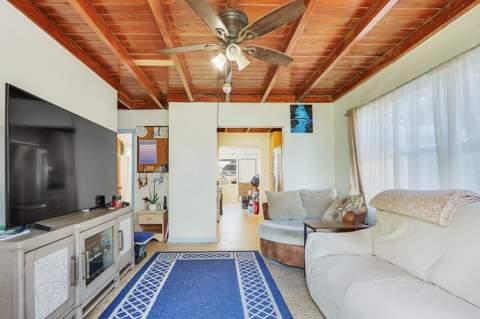 2708 Cherokee Court, West Palm Beach FL - photo 13 of 17