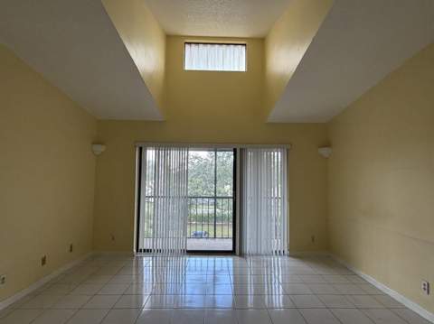 202 Foxtail Drive #H3, Greenacres FL - photo 10 of 14