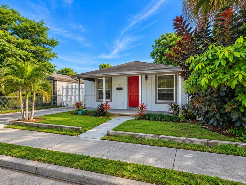 2 bedroom Single Family Residence at 1028 18th Street #0, Tamarind Park, West Palm Beach — photo 3