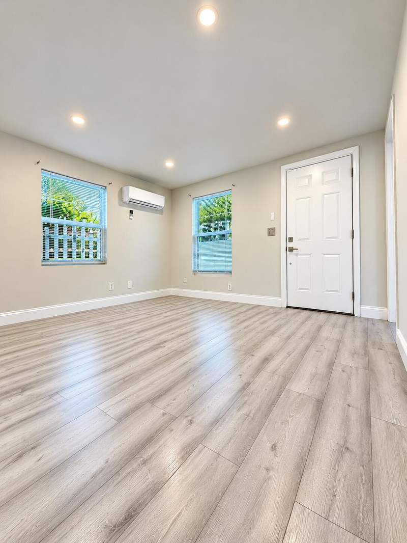 2 bedroom Single Family Residence at 1028 18th Street #0, Tamarind Park, West Palm Beach — photo 4