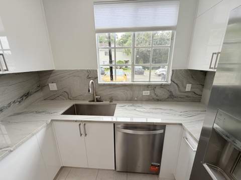 5738 NW 48th Avenue, Coconut Creek FL - photo 9 of 26