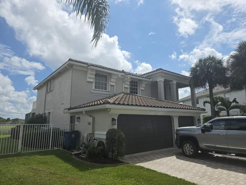 5 bedroom Single Family Residence at 2174 Bellcrest Circle, Madison Green 1 Pars F, G And I, Royal Palm Beach — photo 4