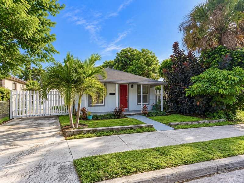 2 bedroom Single Family Residence at 1028 18th Street #0, Tamarind Park, West Palm Beach — photo 1