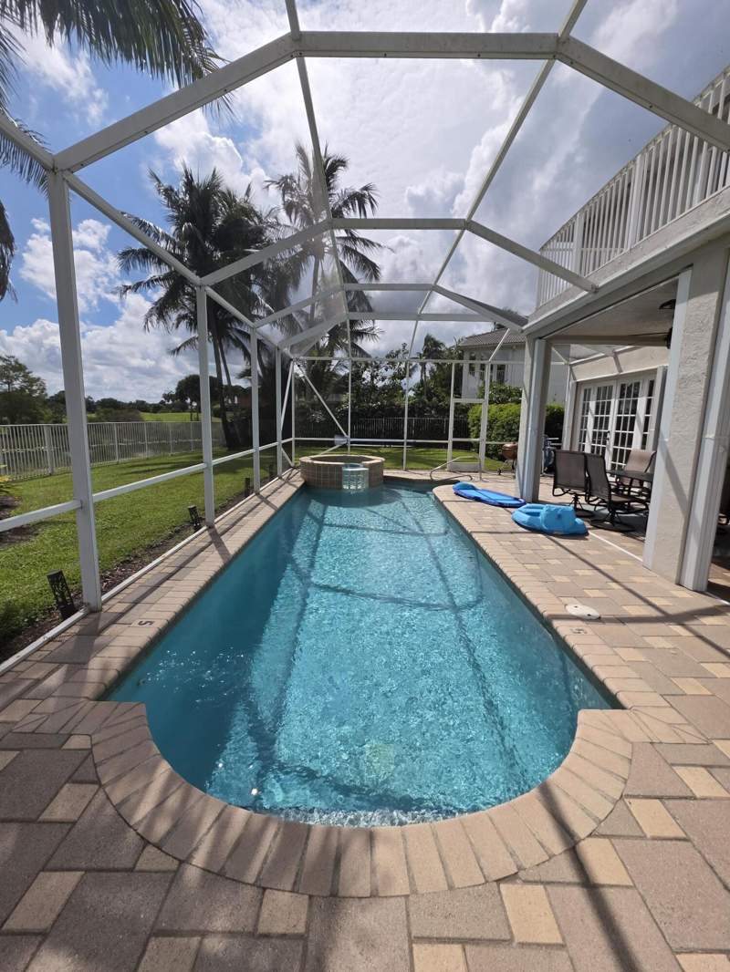 5 bedroom Single Family Residence at 2174 Bellcrest Circle, Madison Green 1 Pars F, G And I, Royal Palm Beach — photo 2