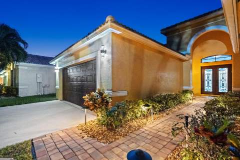 1242 Meadows Boulevard, Weston FL - photo 19 of 100