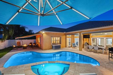 1242 Meadows Boulevard, Weston FL - photo 8 of 100
