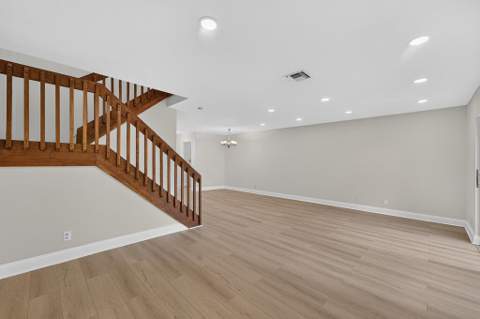 1317 Sussex Drive, North Lauderdale FL - photo 9 of 36