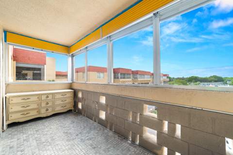 408 NW 68th Avenue #502, Plantation FL - photo 16 of 34
