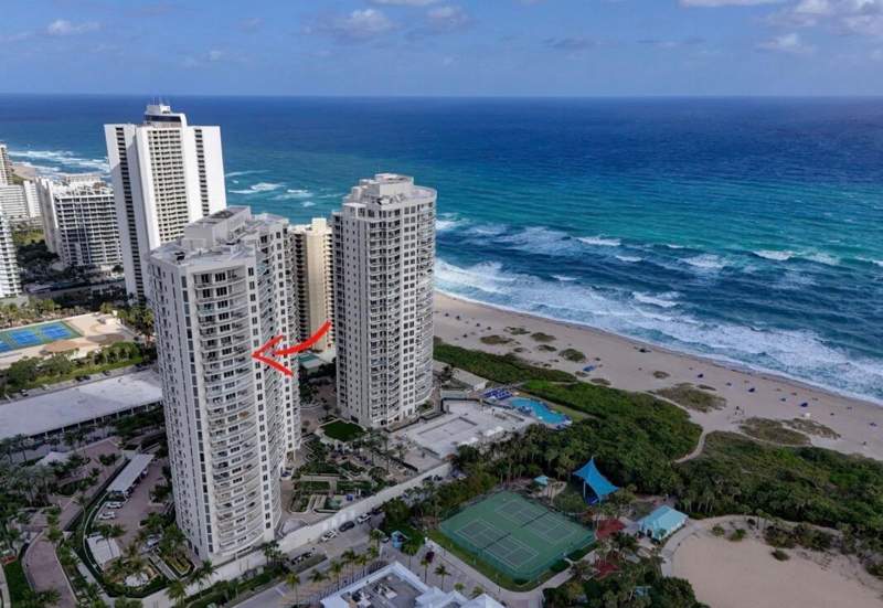 2 bedroom Condominium at 2700 N Ocean Drive #2005b, 2700 North Ocean Condo, Singer Island — photo 2
