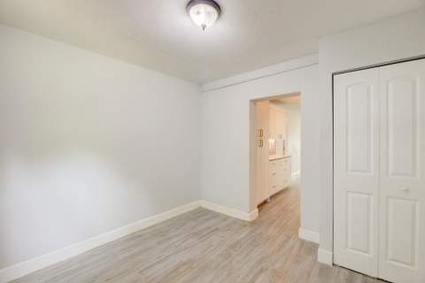 2633 NE 16th Avenue, Pompano Beach FL - photo 11 of 27