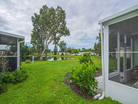 187 W Caribbean, Port St. Lucie FL - photo 6 of 32