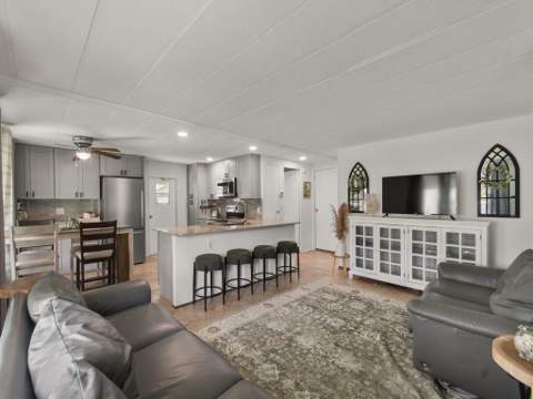 187 W Caribbean, Port St. Lucie FL - photo 13 of 32
