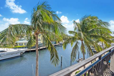 2744 NE 14th Street, Fort Lauderdale FL - photo 17 of 23