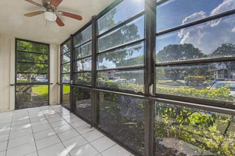 9584 N Belfort Circle #112, Tamarac FL - photo 24 of 32