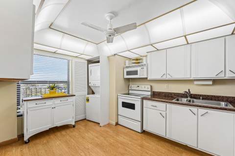 1631 Riverview Road #505, Deerfield Beach FL - photo 9 of 23