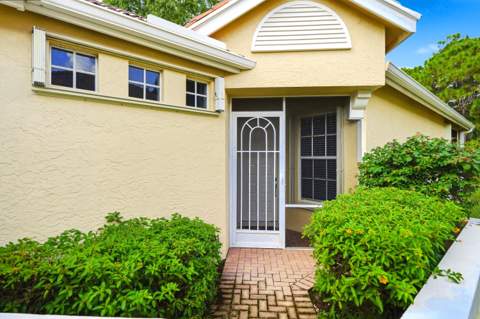 712 SW Saint Vincent Cove, Port St. Lucie FL - photo 7 of 60