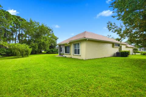 712 SW Saint Vincent Cove, Port St. Lucie FL - photo 13 of 60