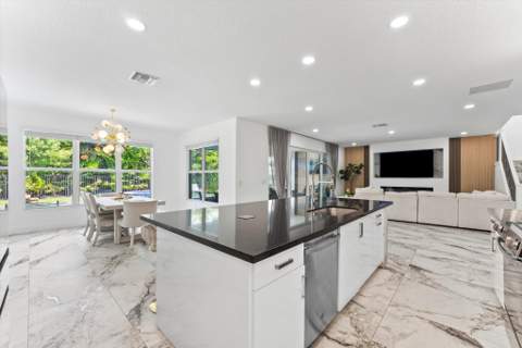 7619 Francisca Club Lane, Delray Beach FL - photo 10 of 70