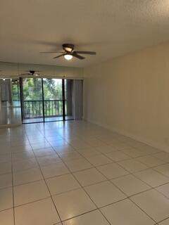 2 bedroom Condominium at 5939 Forest Hill Boulevard #206, Forest Hill Villas, West Palm Beach — photo 3