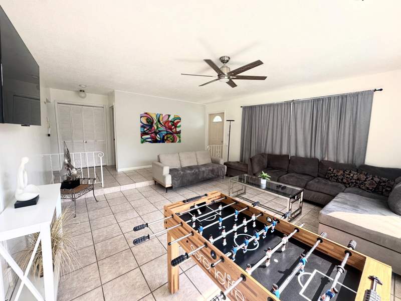 4 bedroom Single Family Residence at 500 SE 9th Court #1-2, Lauderdale, Fort Lauderdale — photo 5