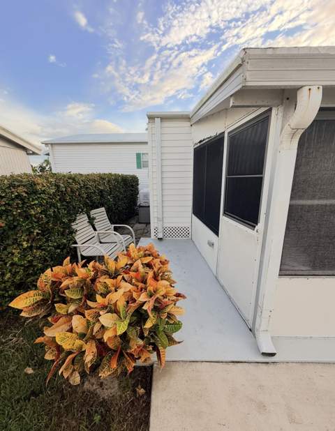 209 E Eagle Drive #E, Boynton Beach FL - photo 6 of 35