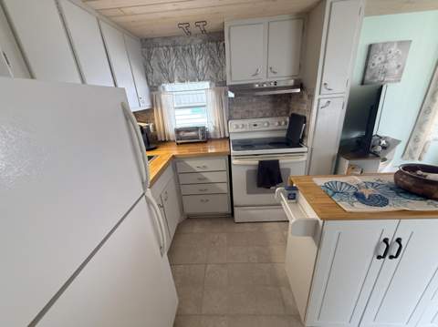 209 E Eagle Drive #E, Boynton Beach FL - photo 16 of 35
