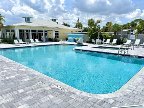 1316 W Bougainvillea Drive, Deerfield Beach FL - photo 9 of 17