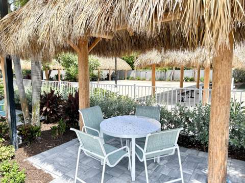 1316 W Bougainvillea Drive, Deerfield Beach FL - photo 10 of 17