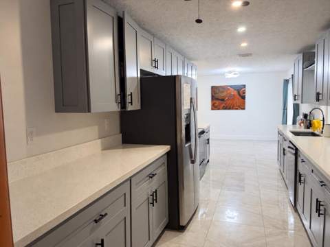 1124 SE Ladner Street, Port St. Lucie FL - photo 11 of 43