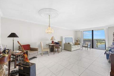 1208 Marine Way #901, North Palm Beach FL - photo 21 of 40