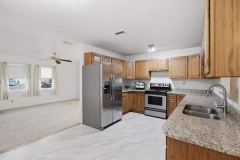 874 SW Canary Terrace, Port St. Lucie FL - photo 11 of 28