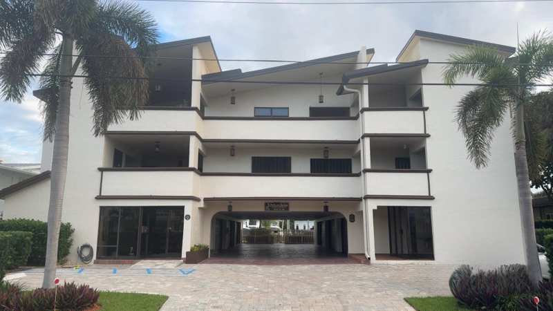 2 bedroom Condominium at 3208 SE 12th Street #301, Pelican Harbor Condominium, Pompano Beach — photo 1