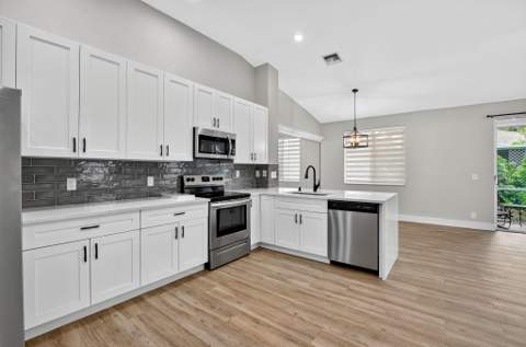 851 NW 42nd Place, Deerfield Beach FL - photo 14 of 34