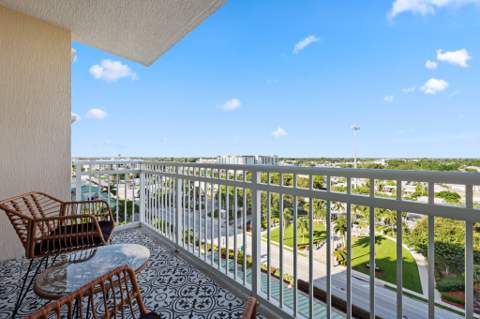 450 N Federal Highway #903, Boynton Beach FL - photo 17 of 61