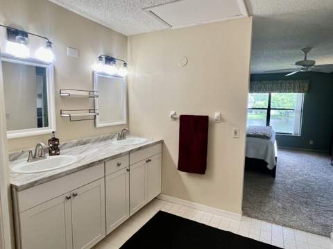 6944 Briarlake Circle #201, Palm Beach Gardens FL - photo 19 of 42