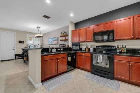 4784 Acadian Trail, Coconut Creek FL - photo 10 of 49