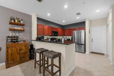 4784 Acadian Trail, Coconut Creek FL - photo 11 of 49