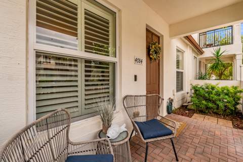 4784 Acadian Trail, Coconut Creek FL - photo 6 of 49